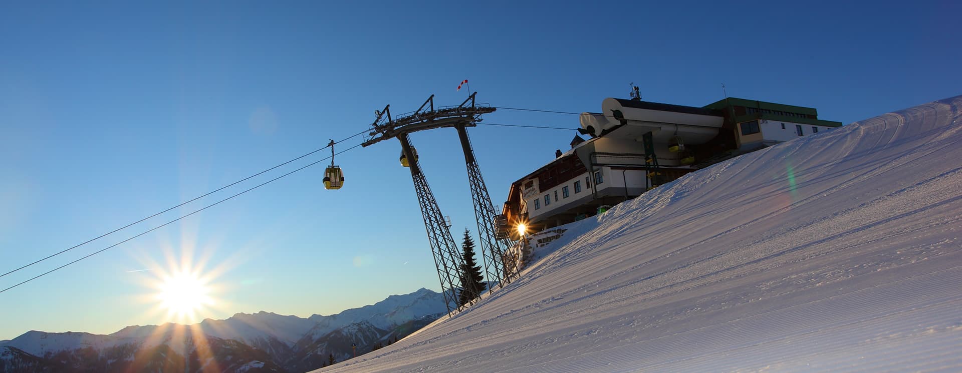 Bergstation Panoramabahn im Skigebiet Großarltal Dorfgastein